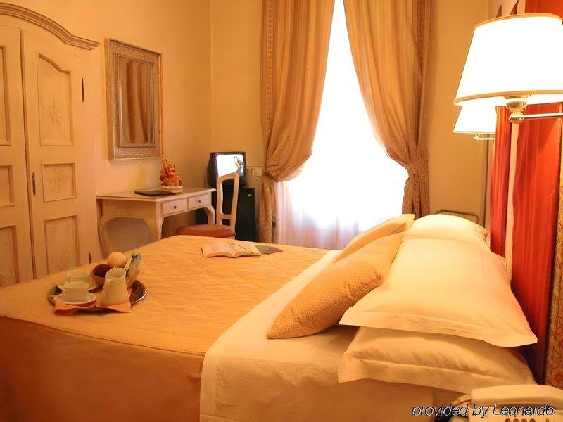 903D0809C248A6E85F1D62254148A601