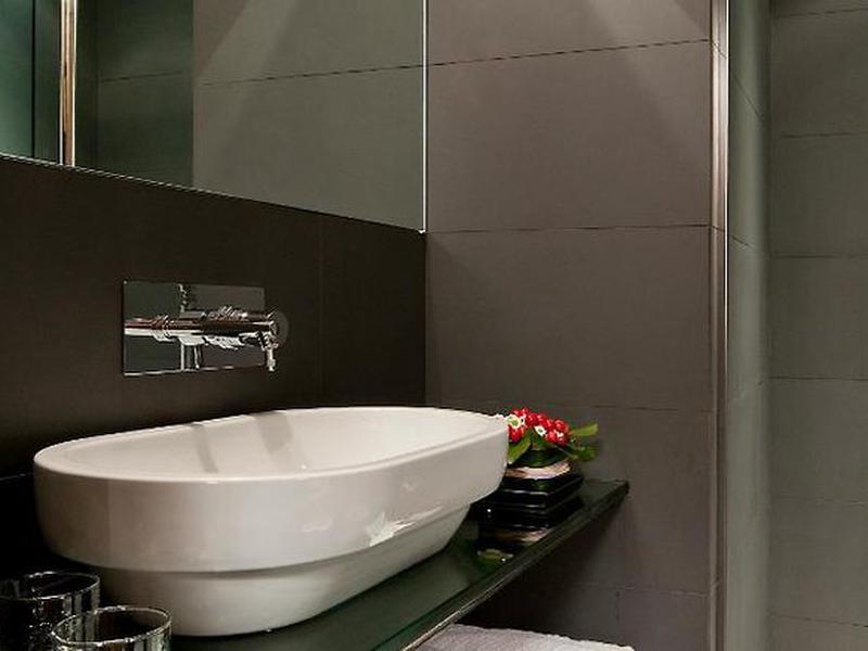 B7FCD474FDD560BA1E7D540D72FBA905