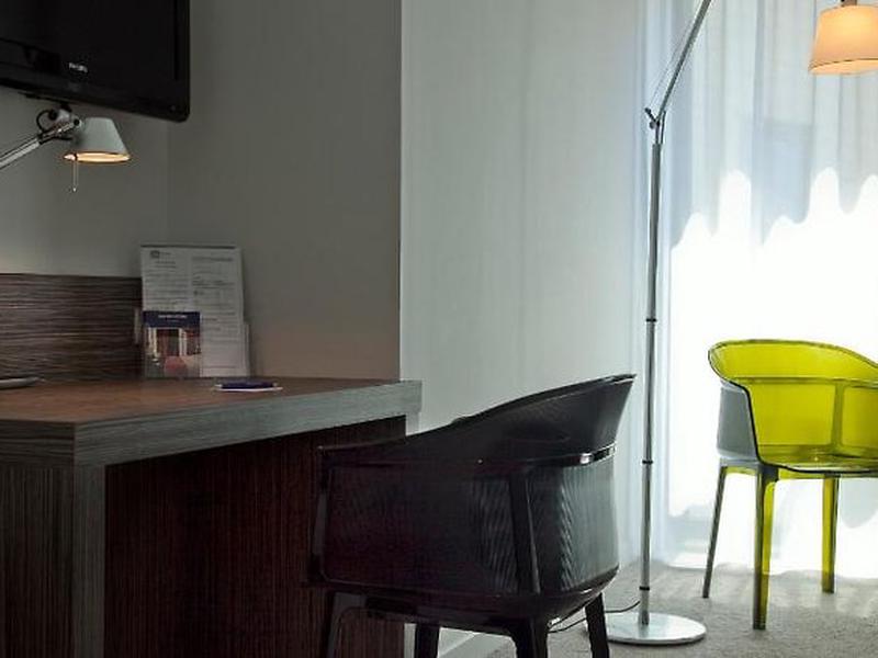 891EEE8F35BF536C39E5D5E8D965937F