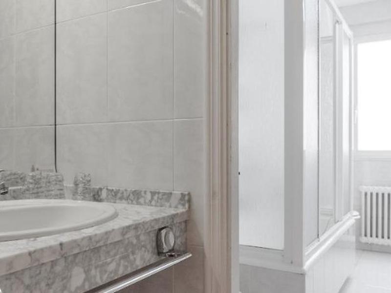 3B2AC84A68368D12F0FE19E8EDE71128