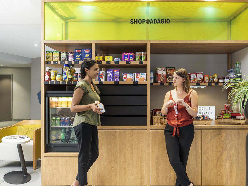 E0E9E137EA39CEDBE41D6456D5ED0829