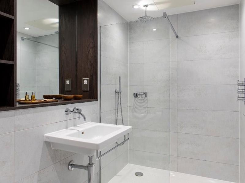 B41BF0E745D529856DF1C00FEF02DA36