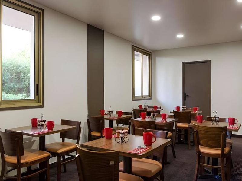 BE6E9193566106BCC00844CB835B3AA3