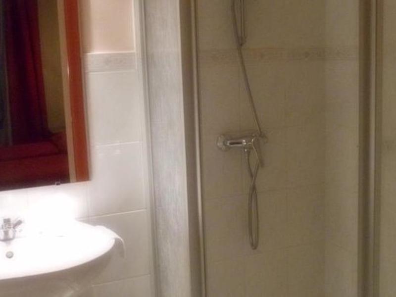 04C49B7739C94E5F901D45D4E2D8BCE7