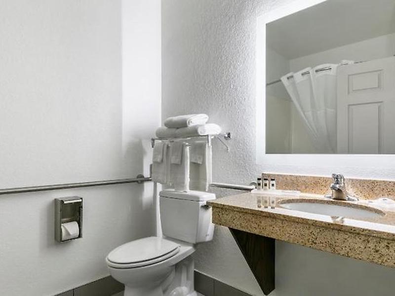 33CED04E763DE0AFF8701302A36E962B