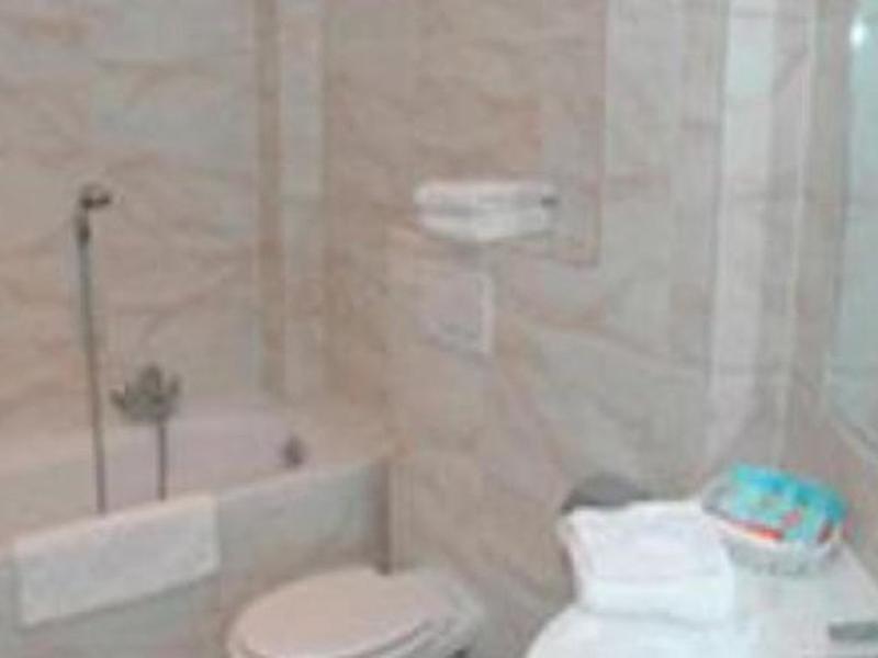 FCF0342C69E30F58286DC1894A9CC936