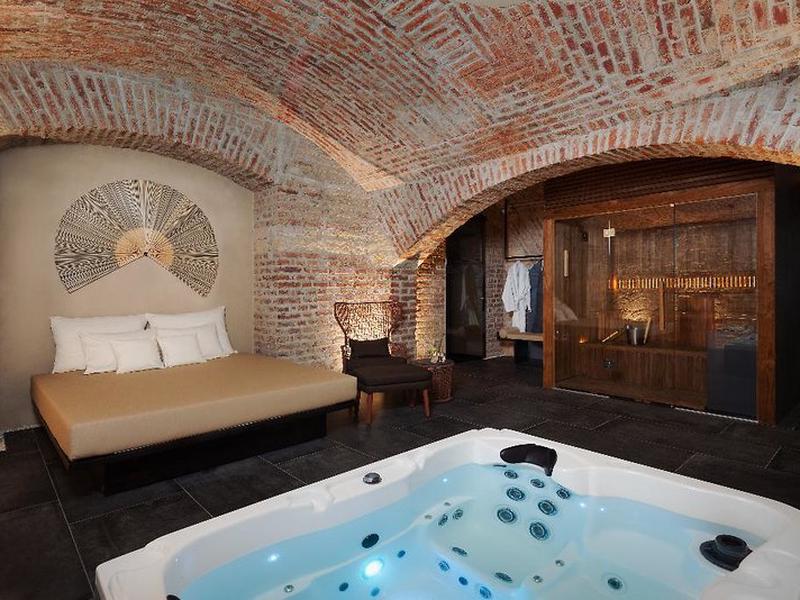 F230B8640D3CD1EC37128B90C6796345