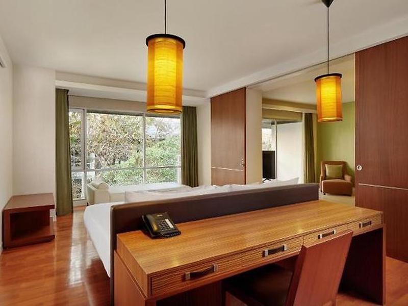 831D7561B9473CB3F0494A96CB61F198