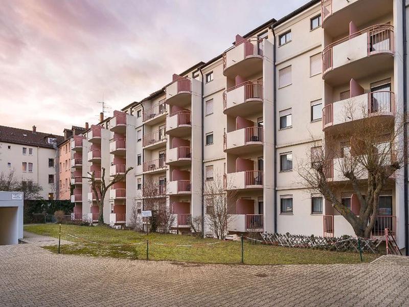 C033B96BBFC35ADFDA55D3AFE98348DB