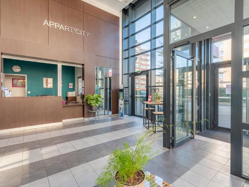 9AB65ABBAD591E1B4D50974C49A41C32