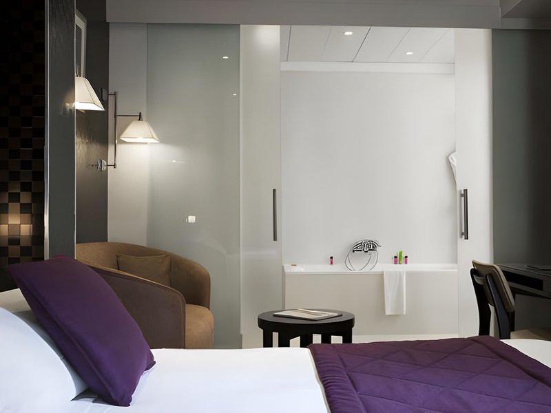 28297A36062A74EF8D332E95AEFE711D