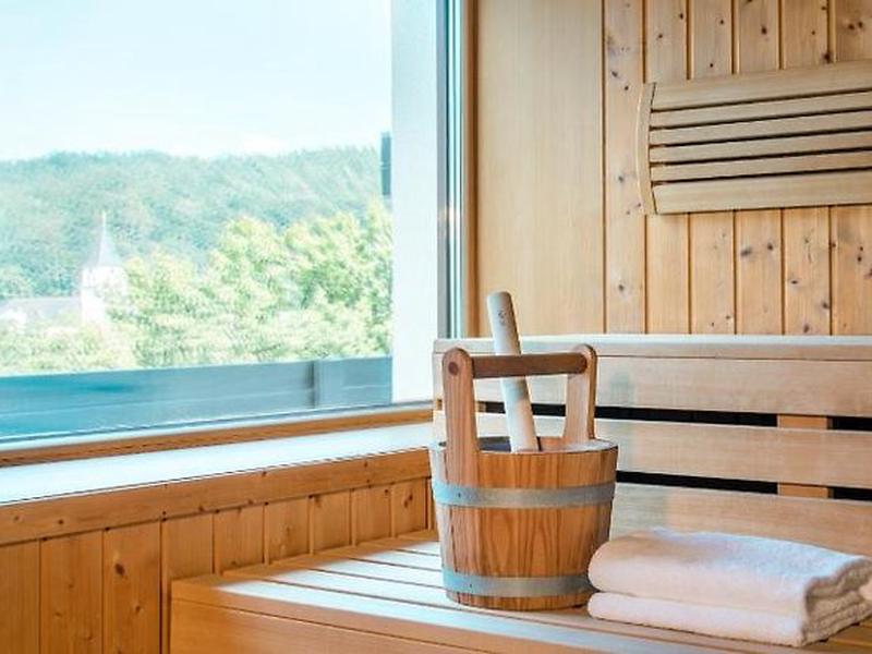 FCA50A1770CE7AAA2635D06E26DABC53