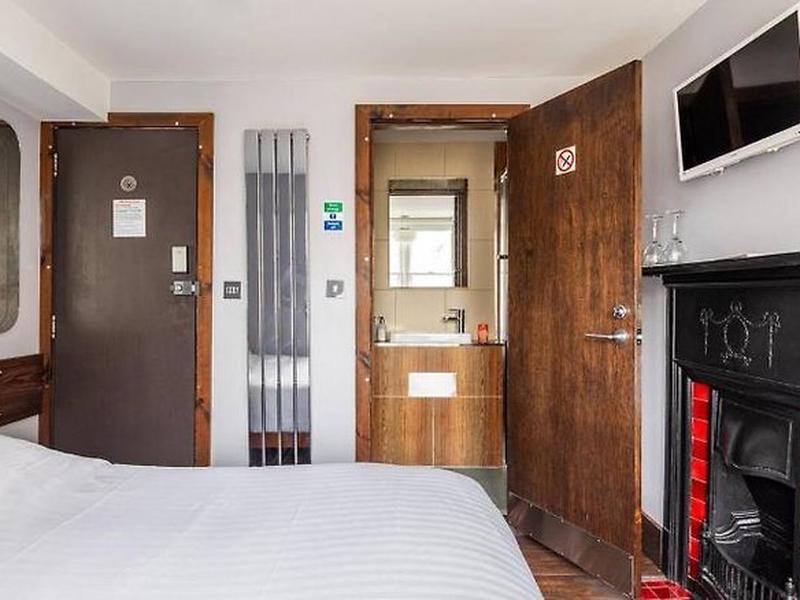 0B52DCC4E2A71D9FDAF2D06C3866BE14