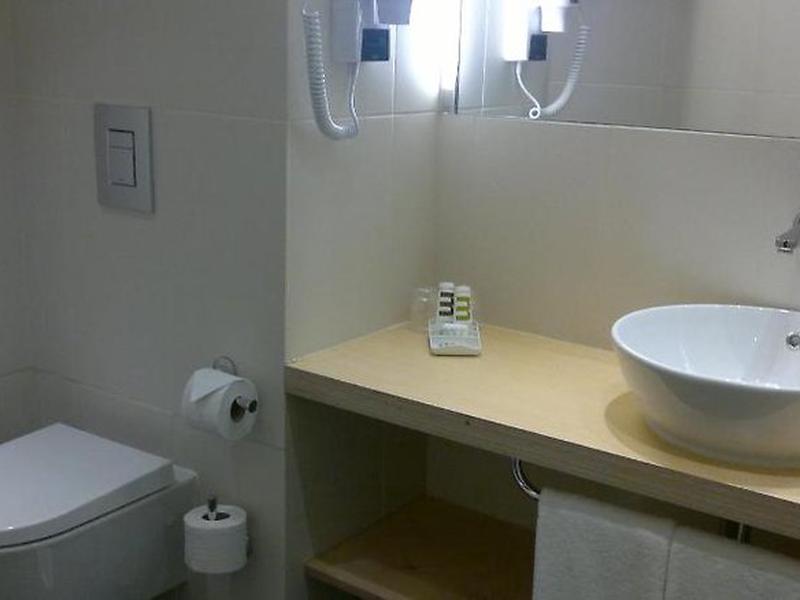 B5815E26FD21F86AC3BBDFCA734DD5A9