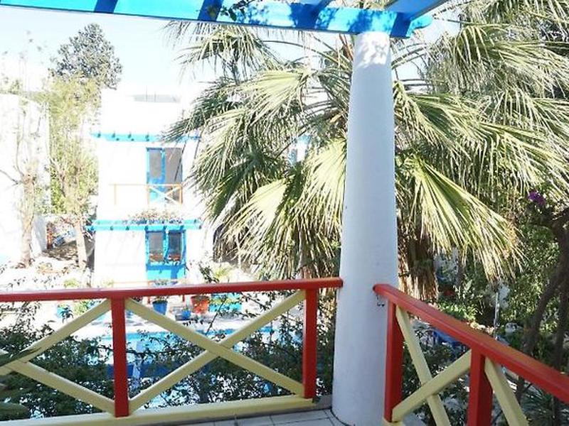 4DC1EEEBDB8F8C0ED994264E57C990A7