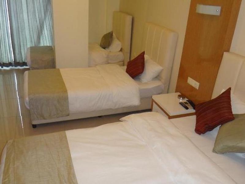 92A58147DD6EB127E40FCC0CBD9C7E8E