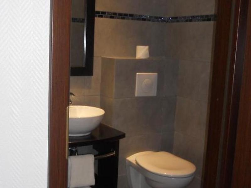 5A05CC8D6EF4EC7DC84E0323D5B28716