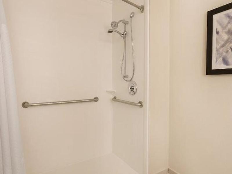 B4C1B16DD35D797BD771B3B76C2F8099