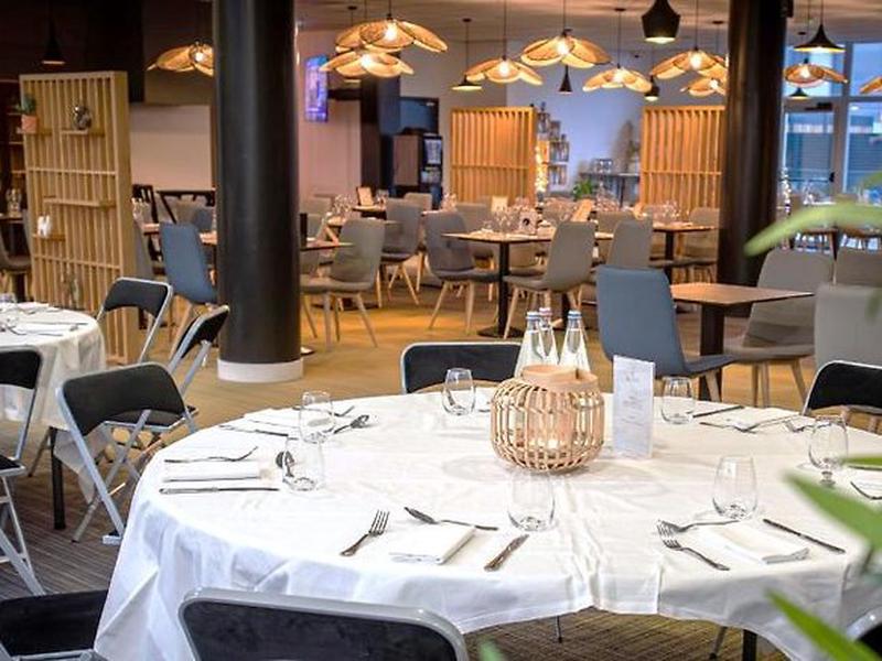 8195F91E62AB2A4C797A62D1BDA5FF33