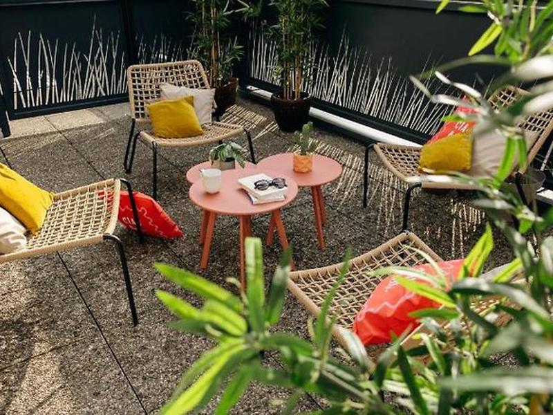 13438F221766F3D7AA4989EA846F12DA