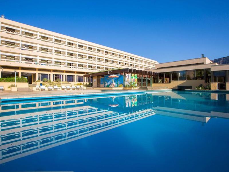 92B3B47695B7A7FB0104F88E6A3C1E12