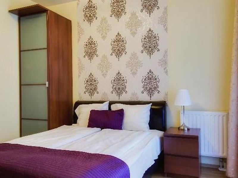 BB922E8491D970C73647545A18D04DB9