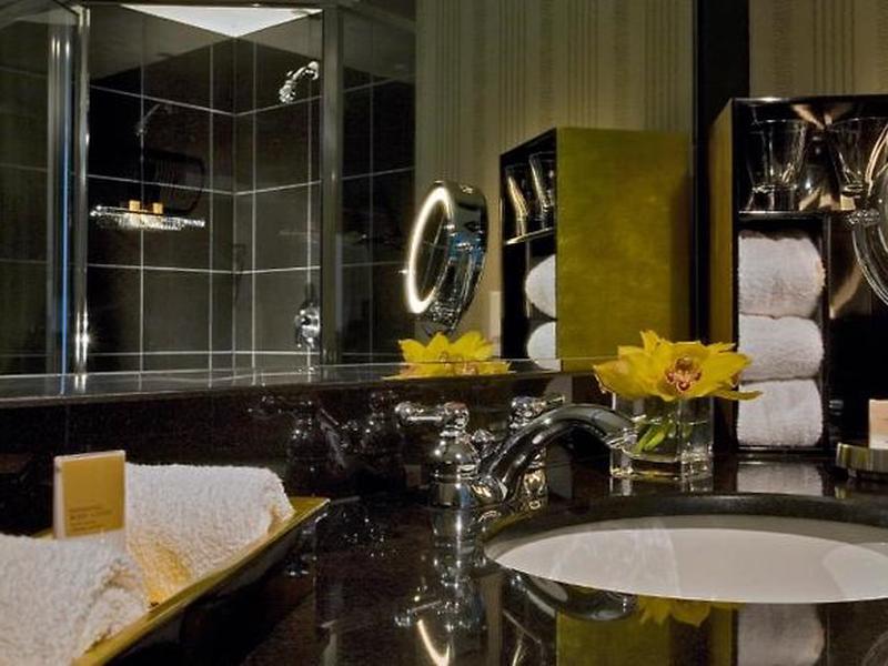 EC29CCBF61A99121602A882D005F2E6B