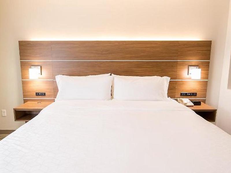 FC7465E0D69AE839194E9B5E510DF08C