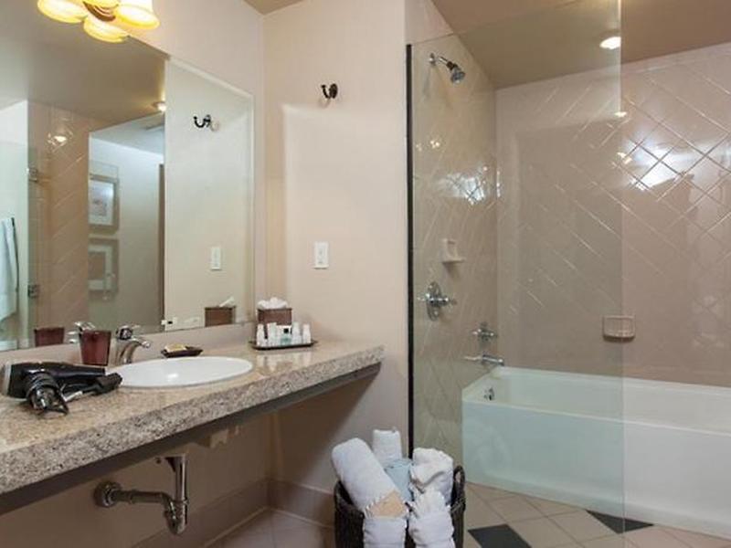 EE657721C70863A70AFF824CC194D859