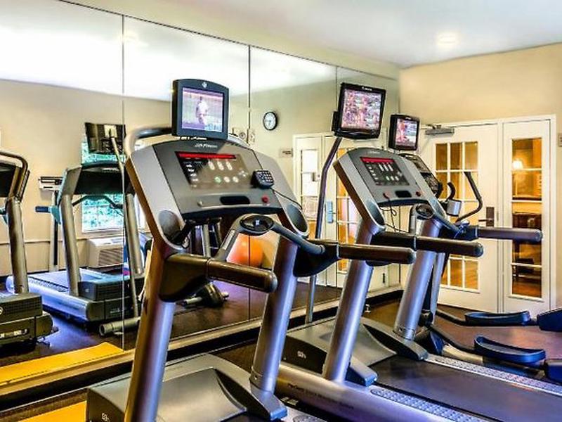 81DBED1D744A5BE0B5525745DD1E1EC5