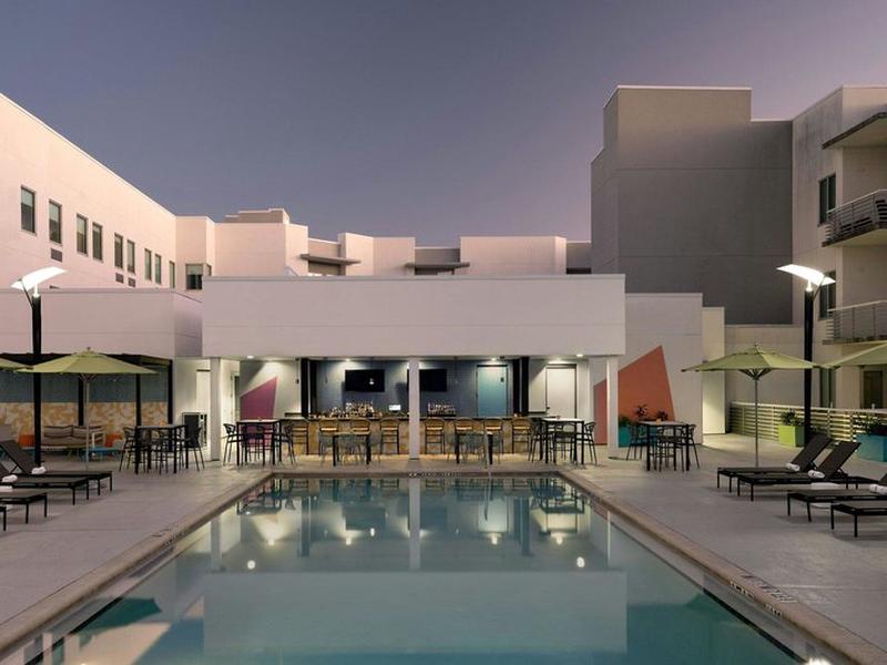 52DA15F0A376A1E6F1601D2AFD819098