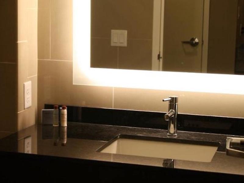 131666E70B6DE8EE71A426B49D2116AC