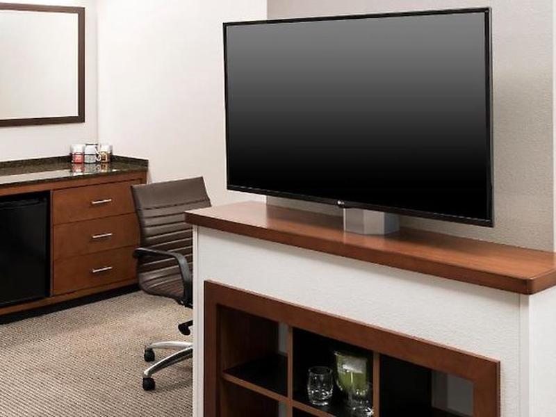 F20BA8A5B187A6B626E3C339A2738590