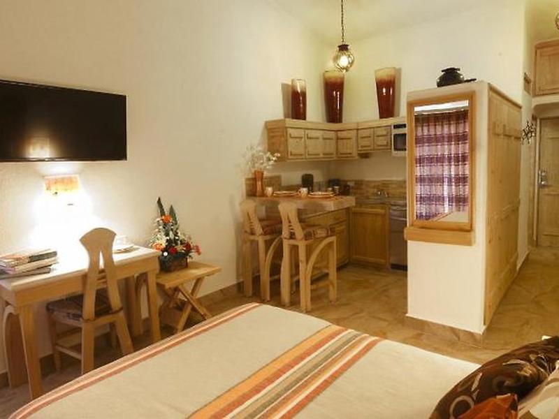 14ED3AA4B51BED2F24AD88E663CFBE92