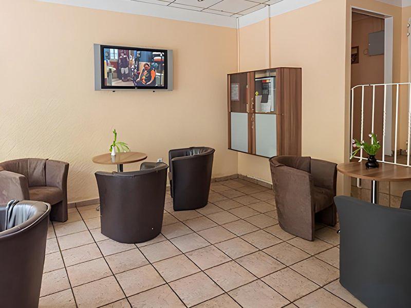 AF1E9FE8A3388E04C66FDF75CE0F19B2