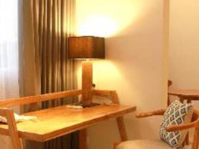 FCEAA5D312CDAB5B429FF91F5FA6541A