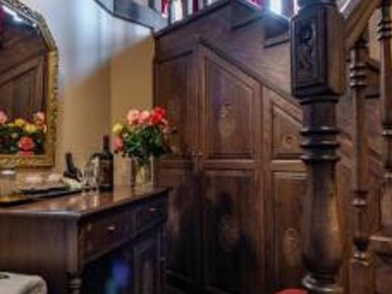 55E858C4E9C73BBD2D0AA92E14AC2739