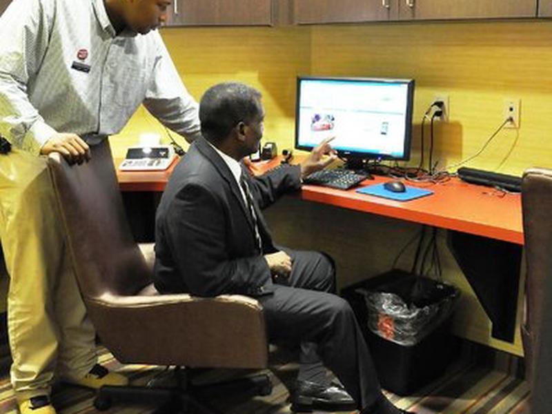 B4485F0DFD3F5F2FF5EC461BD8A91D7C