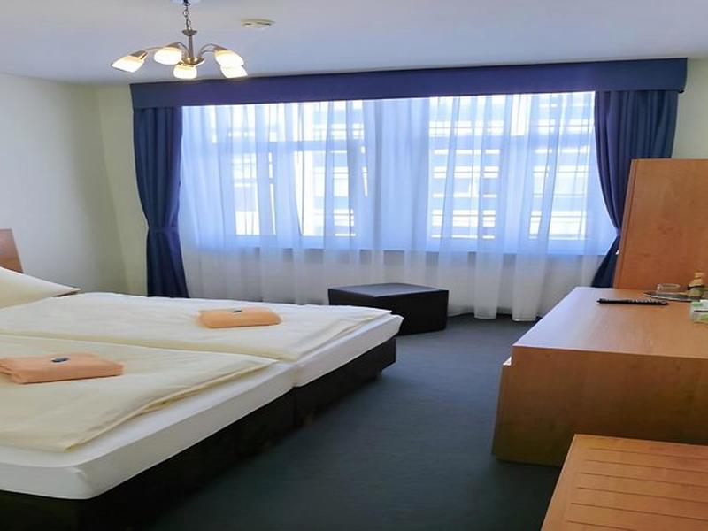 D0F1856C2EE55E676F030DFBC929B15F