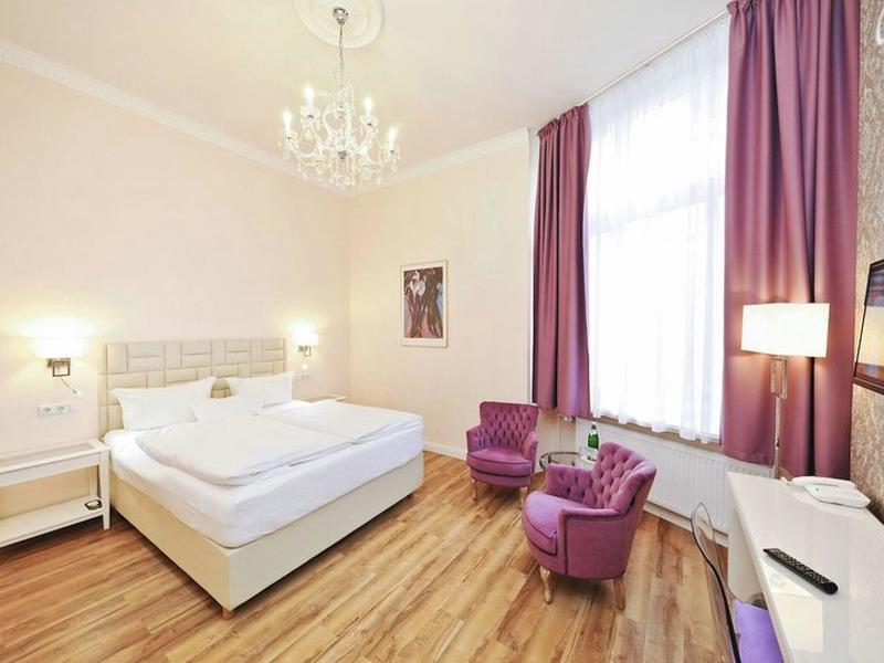 A928C403D2B775F52AEFD7FEB8F8384A