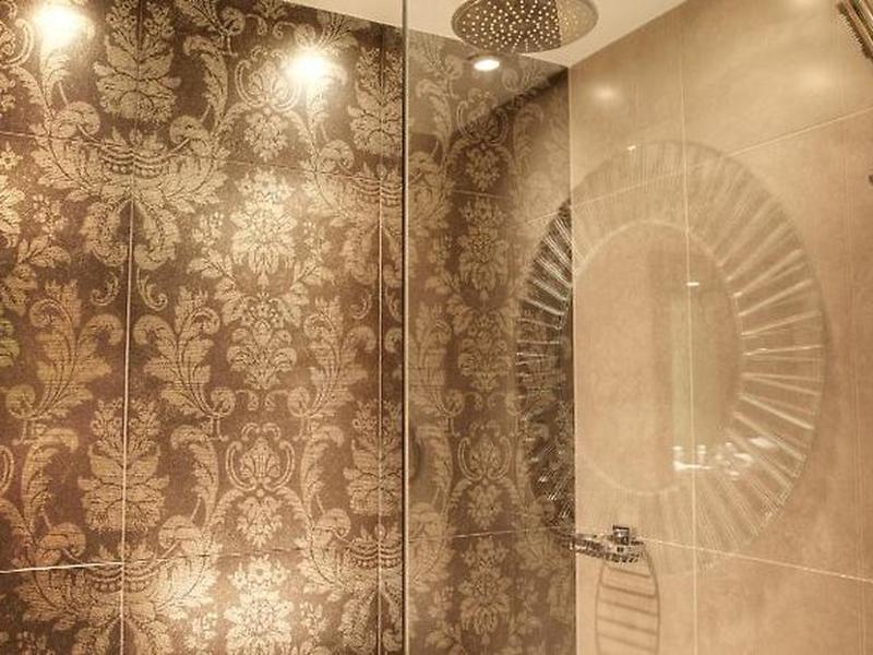 AEE0425502730F9A7D7ED49CFBE78DC3