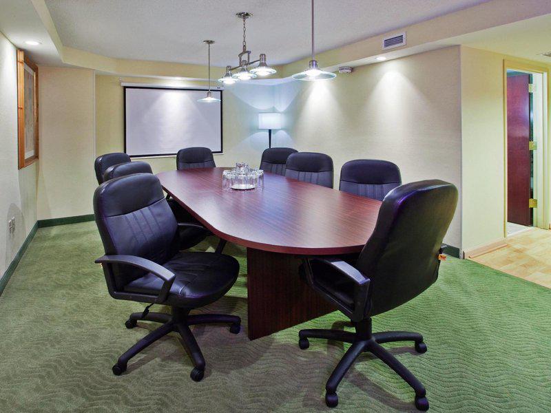 974BCAE7A0342F742F10C8A1B490E022