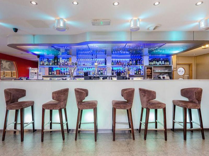 5A0630B9298B2950B109F4B8C8926DFE