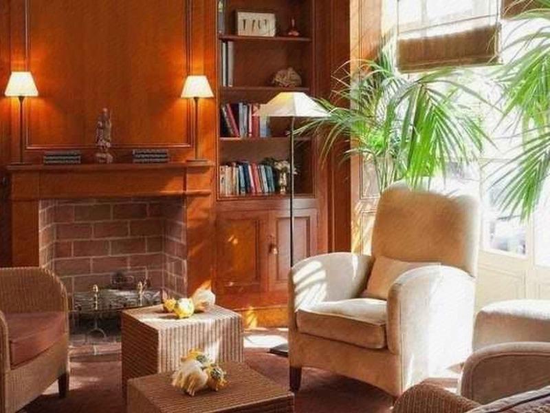 4607BDE1AF393AFACE37C13EAAF8071E