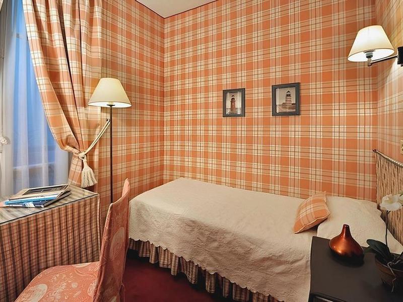 C821A73E3978C87BD0D9A89DB295EC03