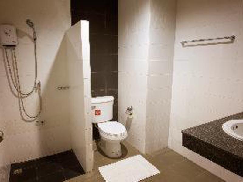 FCB20EB52B385775B89BC59F3AB2DB5A