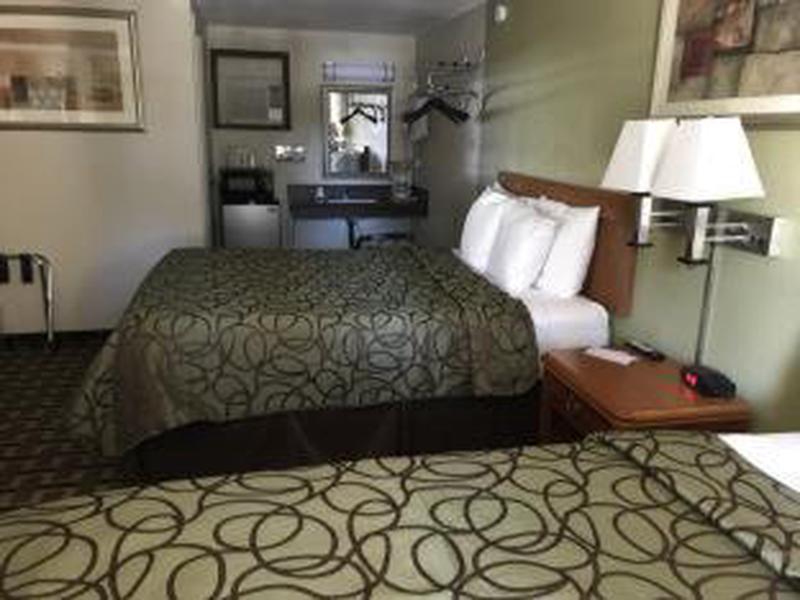 0BFC6949565025391653A9AB4BBB4B46