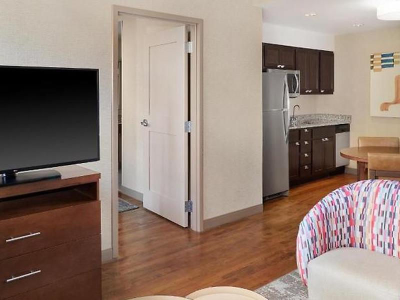 FD4A28E77B1BF7767B68967F784AD66C