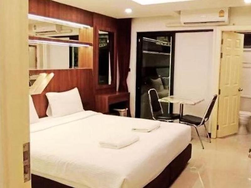 A7EE2460279EAECDC8BCA0E9AD69A919