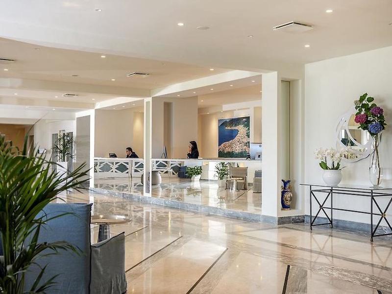 52EBDCCC68FBA2648714D6C332784E0F